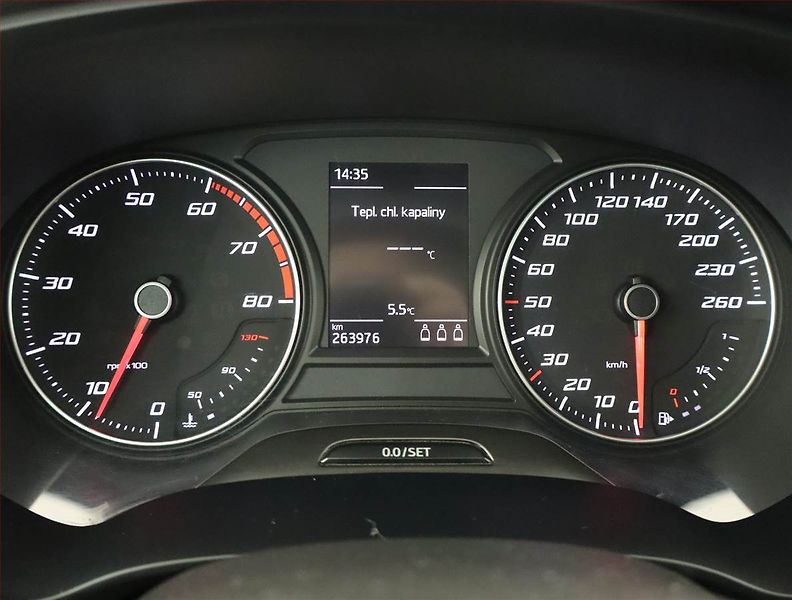 Seat Leon (2016) FR 1.4 TSI, Serv.kniha - fotka 11 z 20