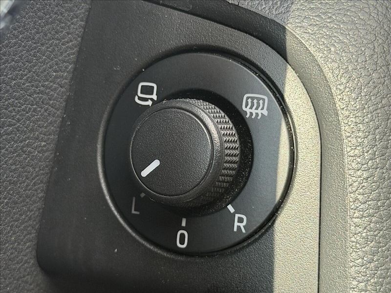Škoda Octavia 2,0 STYLE EL.KUFR, VYHŘ.ČELNÍ - fotka 18 z 34