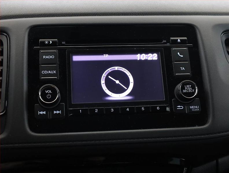 Honda HR-V (2017) 1.5 i-VTEC, ČR,1.maj - fotka 15 z 19