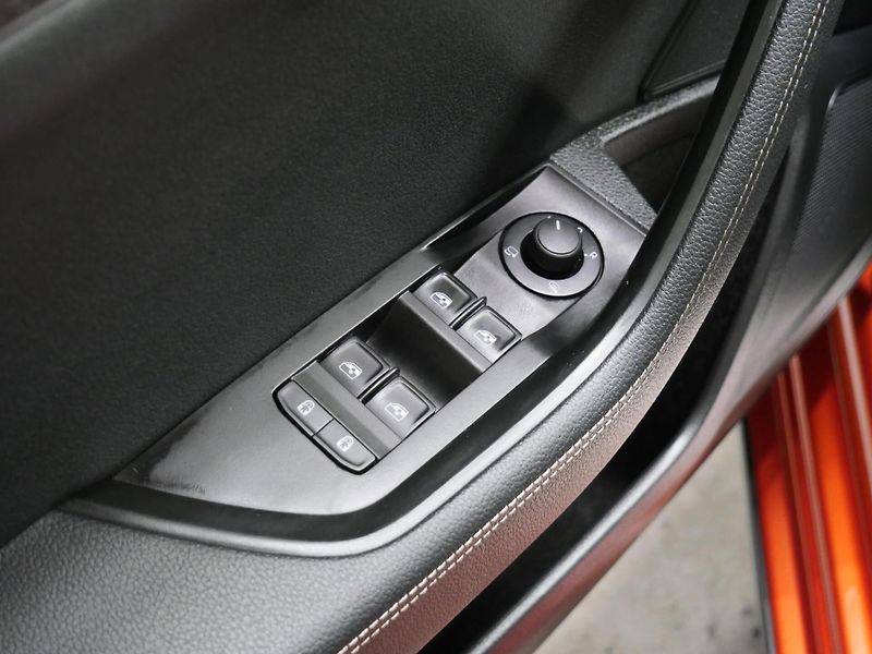Škoda Superb - fotka 12 z 25
