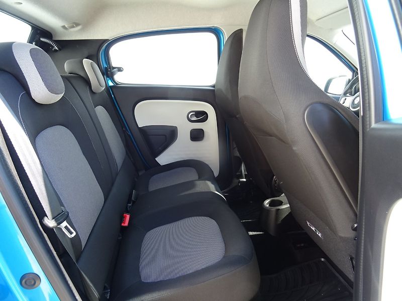 Renault Twingo (2017) 1.0i,LIMITED,40tkm,klima, - fotka 17 z 21