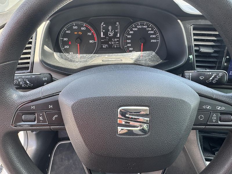 Seat Leon (2016) 1.2TSi, SERVISKA,NEHAVAR. - fotka 10 z 24