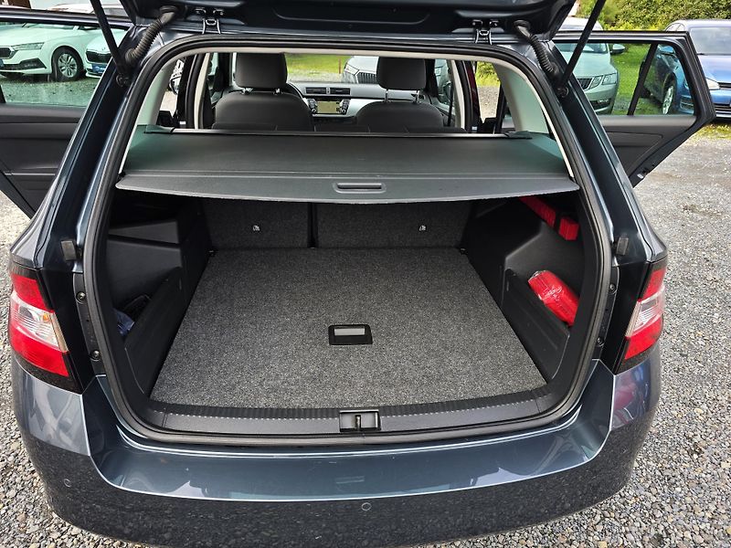Škoda Fabia 1.2TSI NAVI 100% STAV 1Majitel - fotka 16 z 26