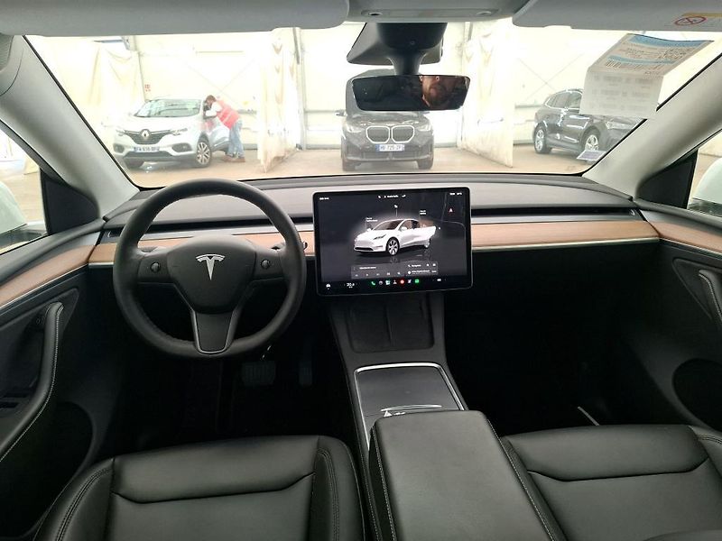 Tesla Model Y (2022) AWD Long Range    PŘIPRAVUJEME - fotka 8 z 10
