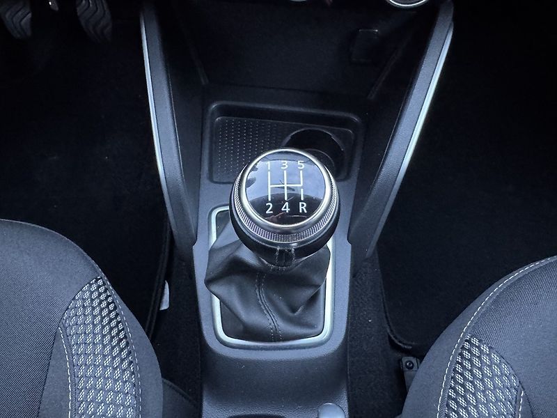Dacia Duster (2019) 1.6i LPG Prestige Navi Kamera - fotka 11 z 50
