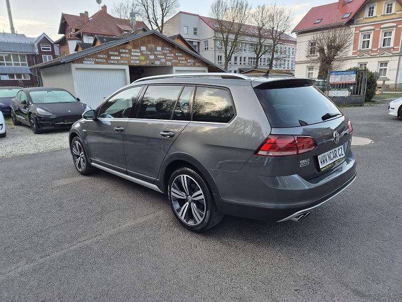 Volkswagen Golf Variant (2020) ALLTRACK 2,0TDi,135kw,4MOTION - fotka 4 z 44