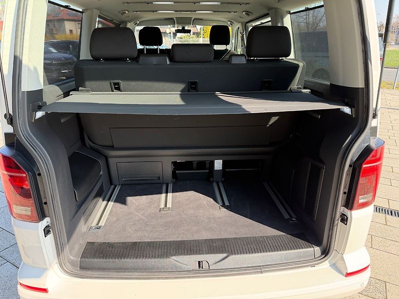 Volkswagen Multivan Comfortline  7míst 2,0TDI 110k - fotka 19 z 19