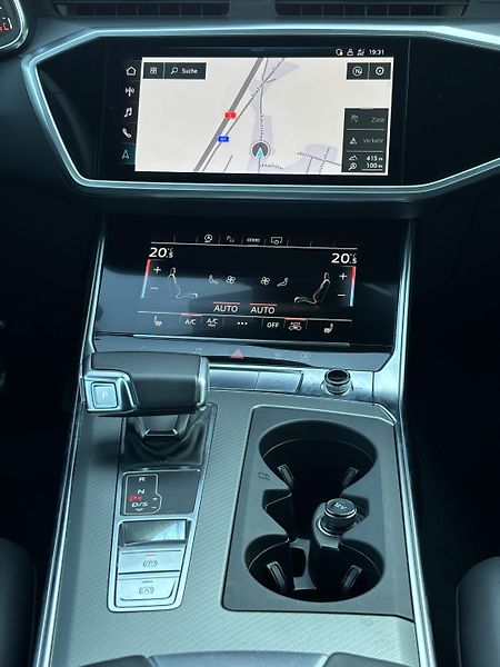 Audi A6 (2023) 3.0 55 TFSI quattro,tažné,DPH - fotka 16 z 21
