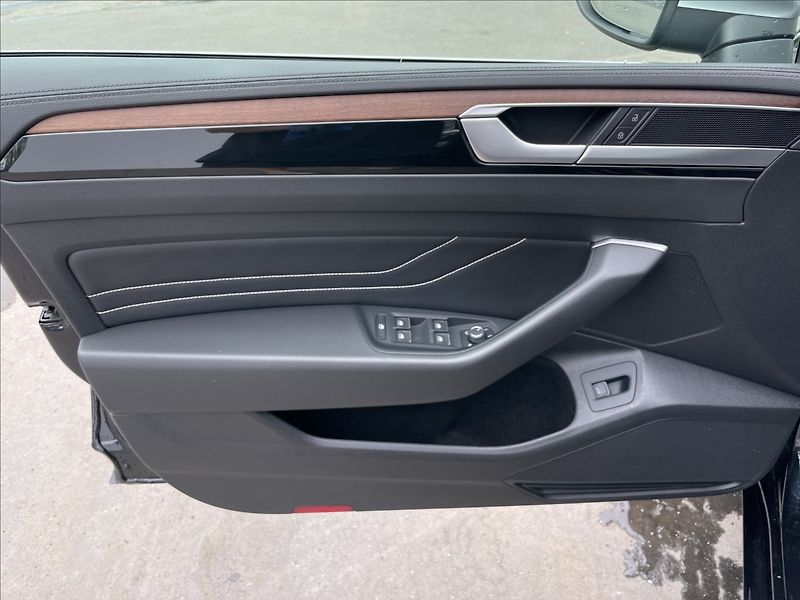 Volkswagen Arteon Shooting Brake 2,0 TDI DSG Elegance Premium - fotka 15 z 23