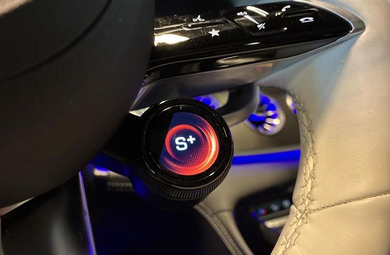 Mercedes-Benz AMG GT 4 63 SE Performance 360k HuD - fotka 21 z 24