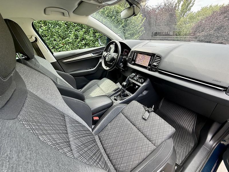 Škoda Karoq (2022) 2.0TDi STYLE KAMERA,TAŽNÉ,ČR - fotka 4 z 19