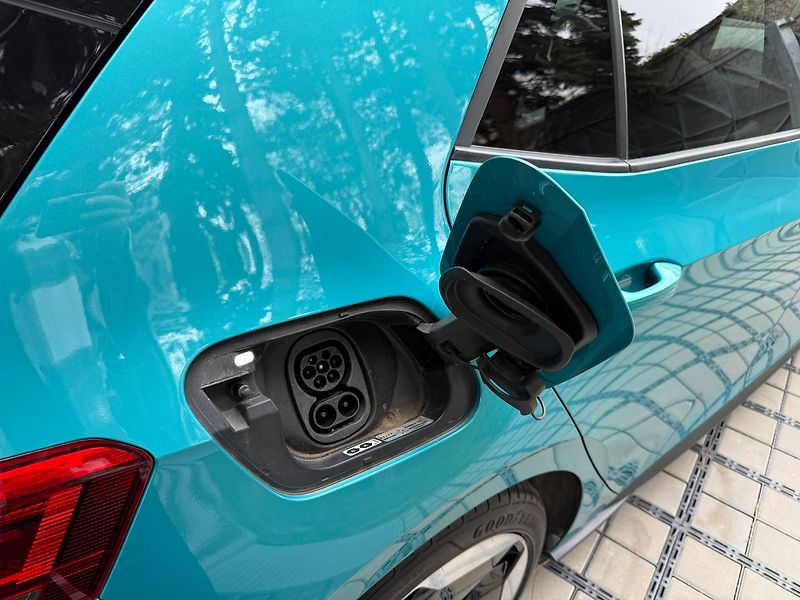 Volkswagen ID.3 PRO 150 kW Matrix REZERVACE - fotka 8 z 37