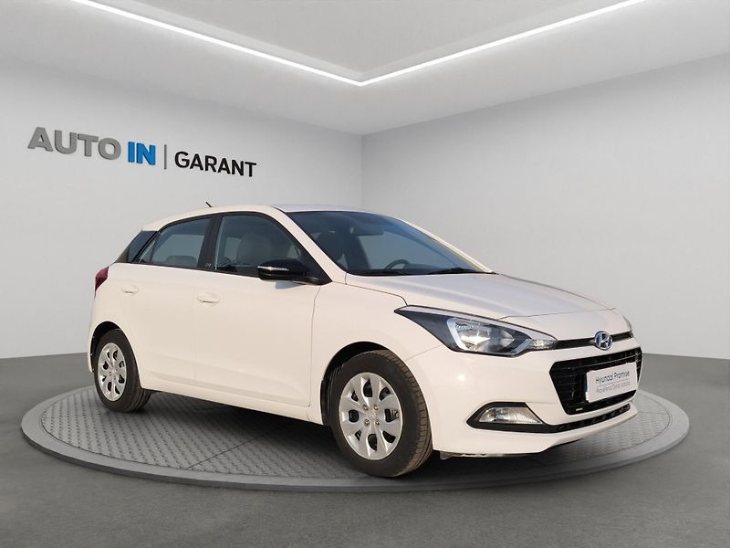 Hyundai i20 (2018) 1.2i 55kW, ČR, 1. Maj., Klima - fotka 3 z 20