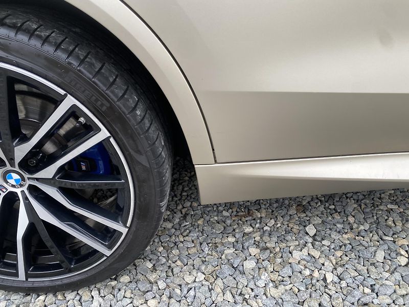 BMW X5 M50XD 4x4 400PS CZ DPH FULL 1A - fotka 55 z 171