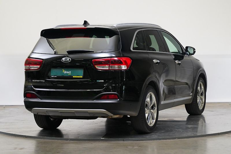 Kia Sorento - fotka 2 z 29