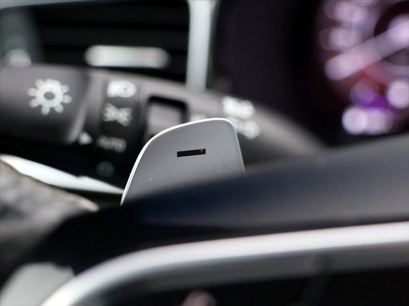 Kia Ceed SW 1,5 T-Gdi 118kW DCT CZ DPH - fotka 18 z 36