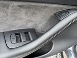 Tesla Model Y 0,0 RWD SoH 94% - náhled 24