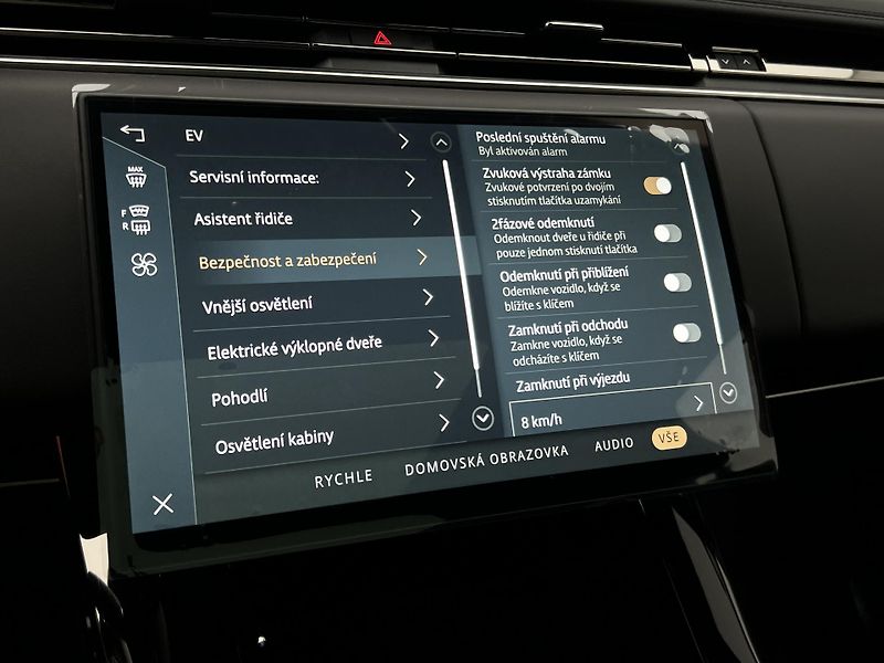 Land Rover Range Rover Sport (2026) P460e DYNAMIC HSE AWD Aut - fotka 48 z 56