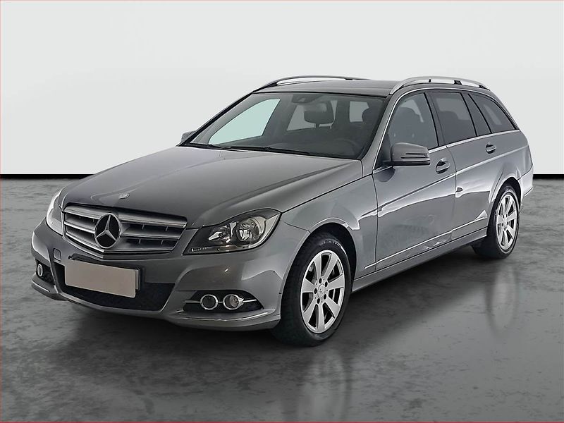 Mercedes-Benz Třídy C (2012) C 220 CDI, Navi, Tempomat - fotka 2 z 18