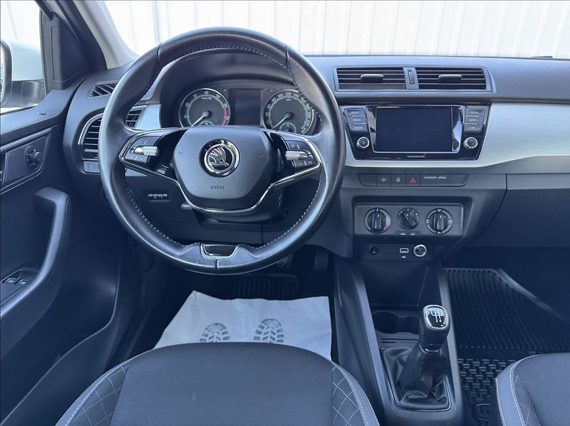Škoda Fabia 1,0 TSI DPH tažné 1maj původČR - fotka 28 z 50