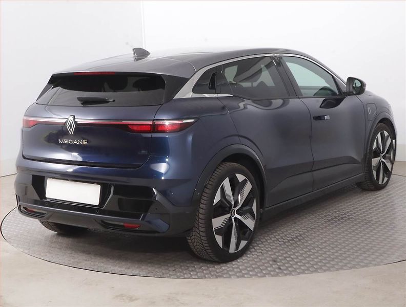 Renault Mégane (2023) E-Tech EV60 220, SoH 93% - fotka 5 z 18