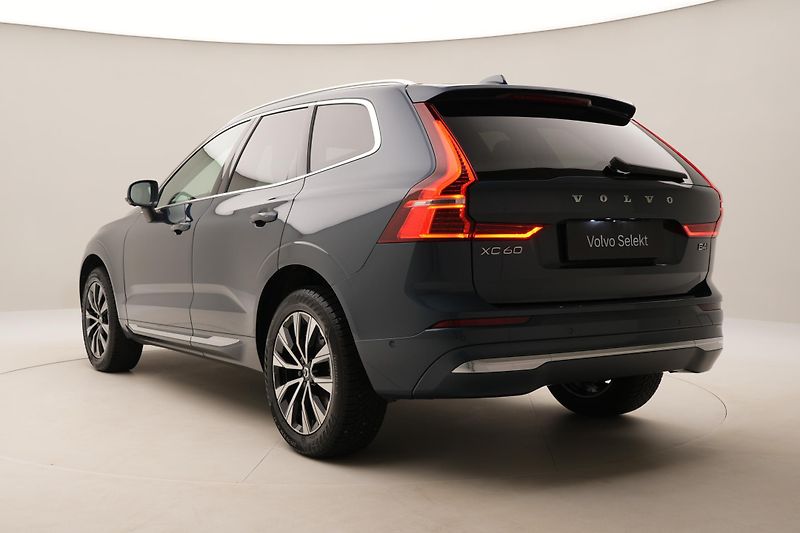Volvo XC60 B4 AWD BRIGHT PLUS AUT CZ - fotka 11 z 60