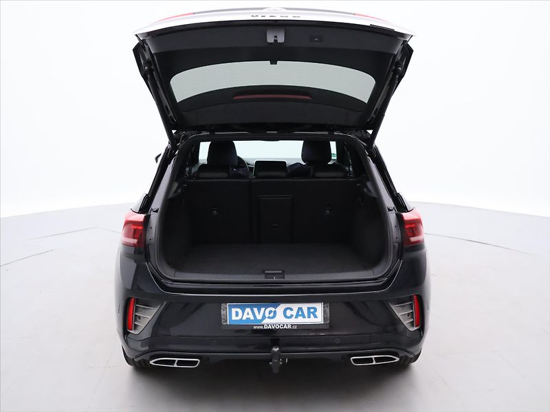Volkswagen T-Roc 2,0 TSI 140kW R-Line 4M DPH - fotka 9 z 36