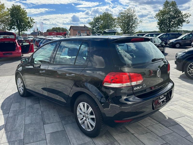 Volkswagen Golf (2012) Comfortline 1.2 TSI 63kW - fotka 7 z 32