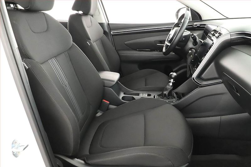 Hyundai Tucson (2022) Smart 1.6 T-GDI - fotka 7 z 15