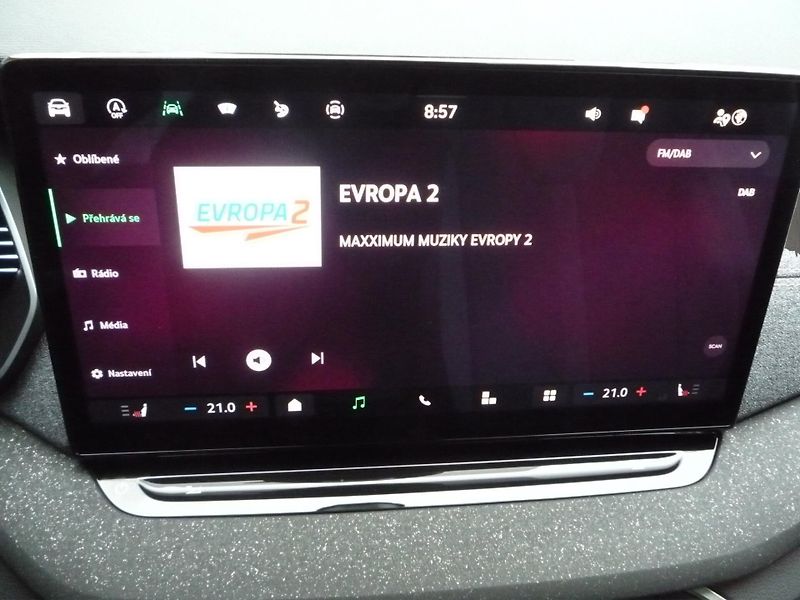 Škoda Octavia (2024) Combi 2,0TDi 110kW DSG Top Sel - fotka 9 z 19