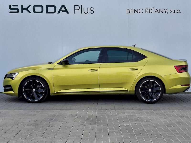 Škoda Superb (2022) Sportline DSG 4x4  2,0TDi 147k - fotka 3 z 35