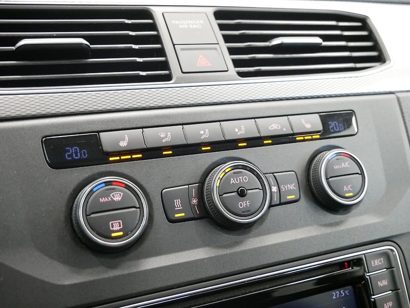 Volkswagen Caddy - fotka 20 z 24