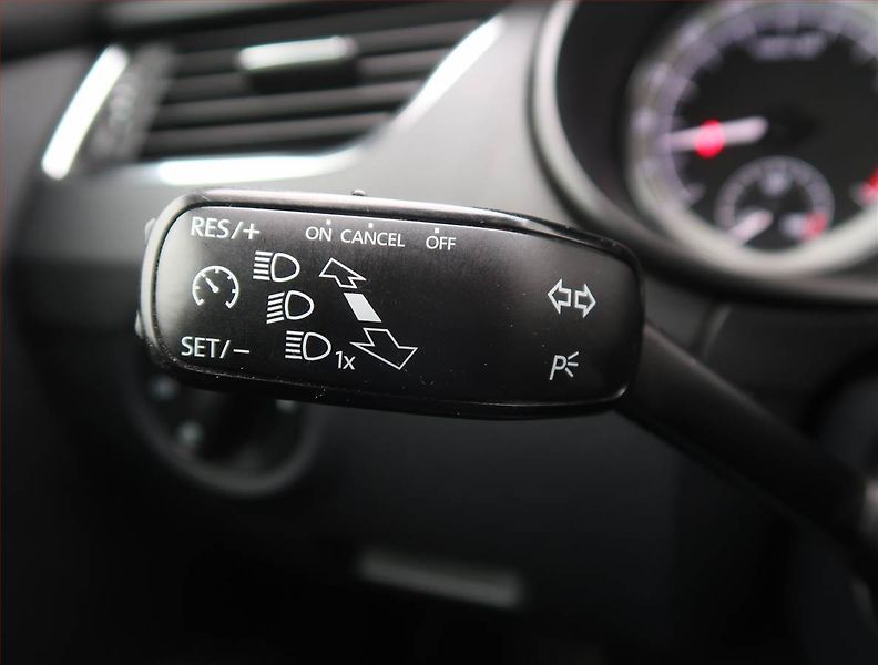Škoda Octavia (2020) Style 1.6 TDI, Serv.kniha - fotka 22 z 25