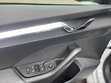 Škoda Octavia 2,0 TDI Style - náhled 11