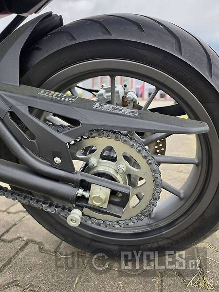 Benelli TRK 502 Traveler (2022) A2 - fotka 13 z 15