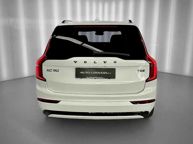 Volvo XC90 (2026) T8 AWD BLACK EDITION ULTRA, VZ - fotka 5 z 35