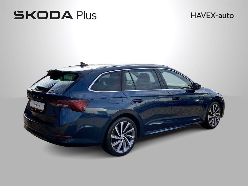Škoda Octavia (2020) Combi 2.0 TDI DSG Style + - fotka 2 z 37