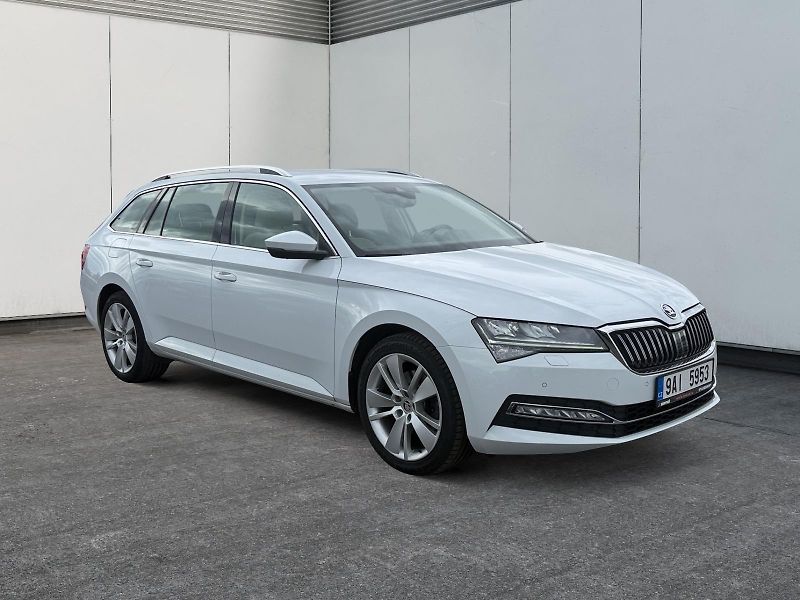 Škoda Superb (2022) COMBI 2.0TDI 110kW DSG DPH - fotka 3 z 11