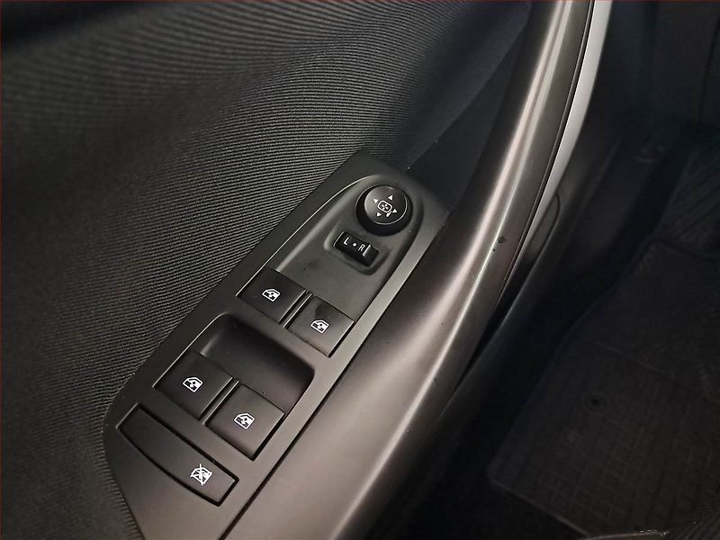 Opel Astra (2016) 1.4 16V, ČR,1.maj, Serv.kniha - fotka 14 z 14