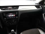 Škoda Rapid (2019) 1.0 TSI, Park. senzory - náhled 8