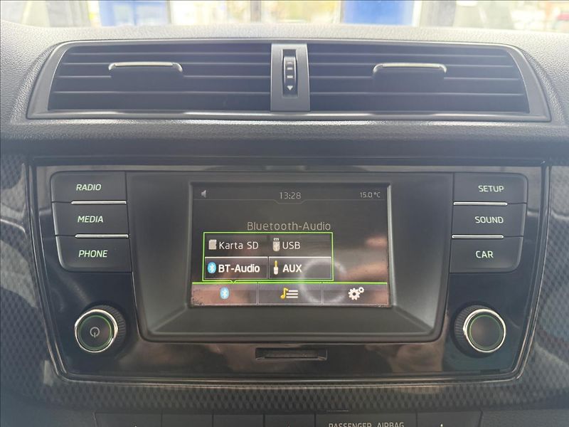 Škoda Fabia 1,2   TSI 81kW,MONTE CARLO,1.M - fotka 16 z 26