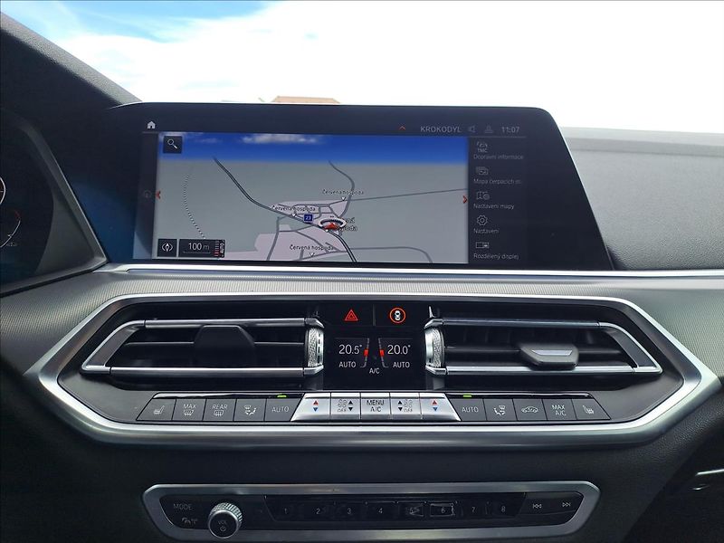 BMW X5 xDrive 30d M-Paket ČR - fotka 20 z 23