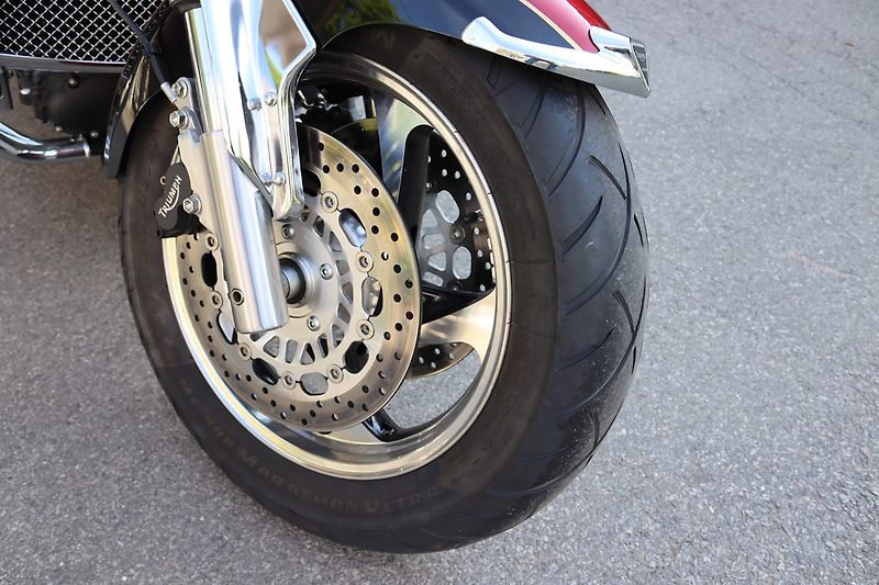 Triumph Rocket III Classic (2007) ROCKET III  K prodeji !! - fotka 11 z 20