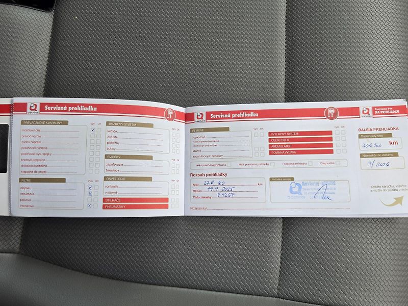 Volkswagen Transporter T6 2.0TDi 81kW*KLIMA*1.MAJ*DPH - fotka 39 z 42