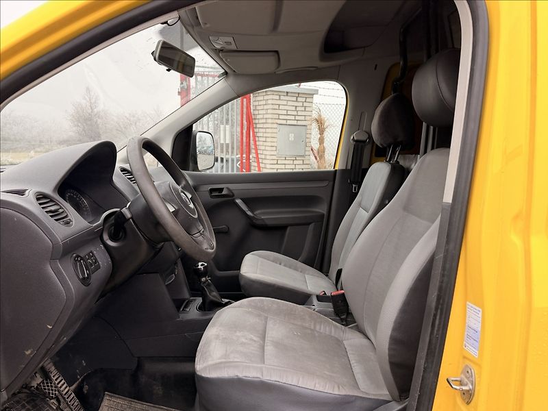 Volkswagen Caddy 2,0 TDI MAXI - fotka 9 z 19