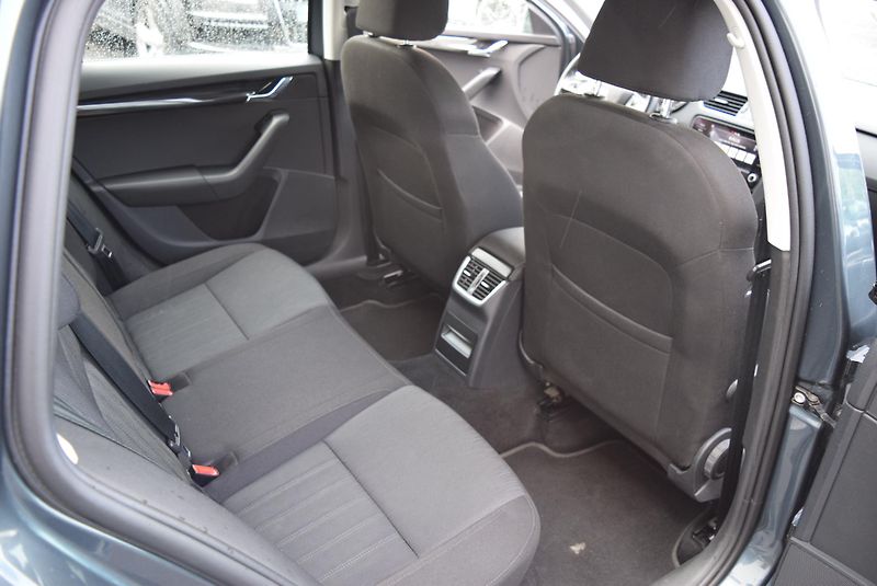 Škoda Octavia (2020) 1.5TSI 110kw STYLE LED KAM APP - fotka 42 z 47