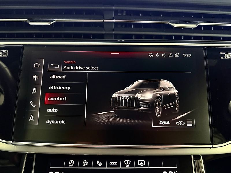 Audi Q7 50 TDI QUATTRO S-LINE, WEBASTO - fotka 18 z 35
