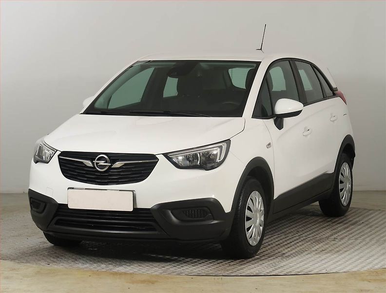 Opel Crossland X (2021) Enjoy 1.2, ČR,1.maj - fotka 2 z 19