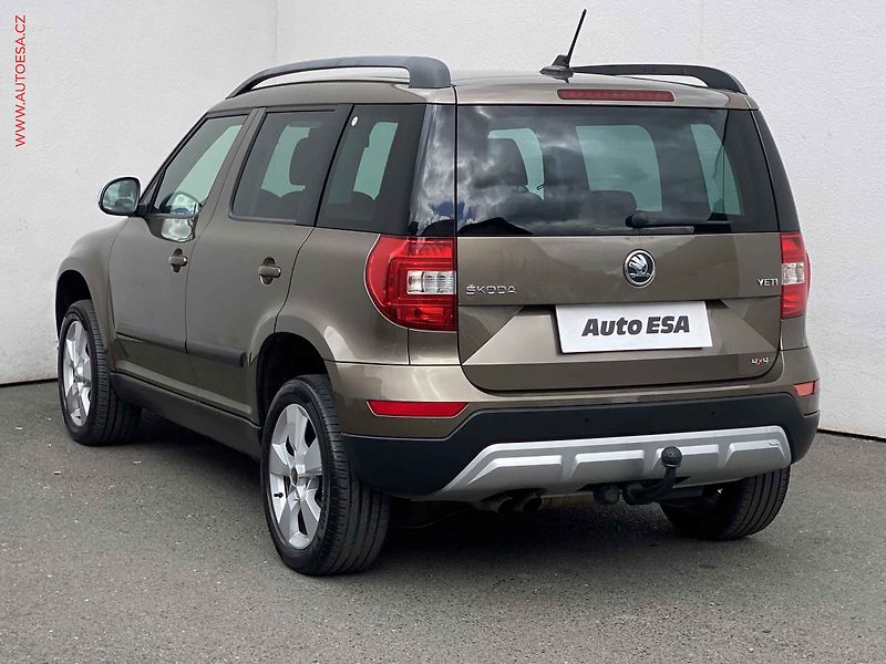 Škoda Yeti (2014) 2.0 TDi 4x4, Elegance, TZ - fotka 6 z 18