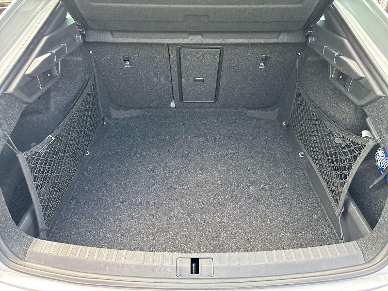 Škoda Octavia (2023) 2.0 TDI DSG Sportline - fotka 30 z 36